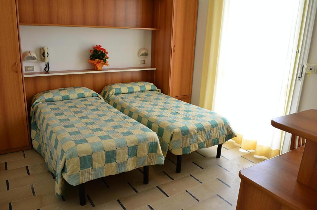 Hotel Zani Cervia Eksteriør bilde